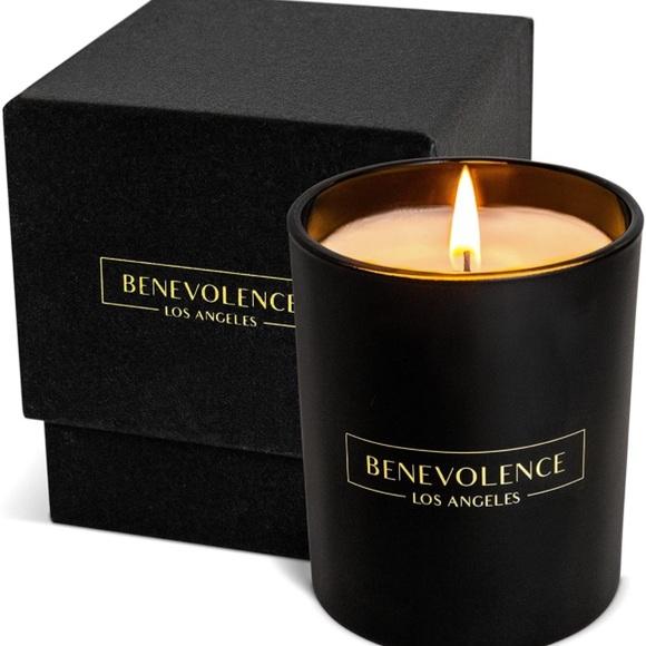 Pine wood scented Soy Wax Aromatherapy Candle - Benevolence LA 8oz